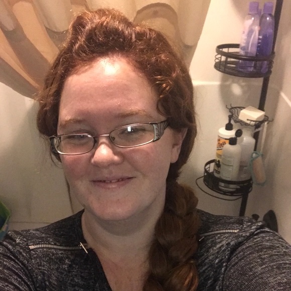 Meet your Posher, Crystal - Picture 1 of 1